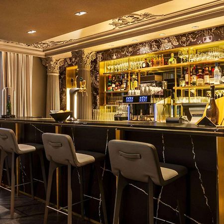 Dolce By Wyndham Versailles - Domaine Du Montcel Jouy en Josas Bagian luar foto