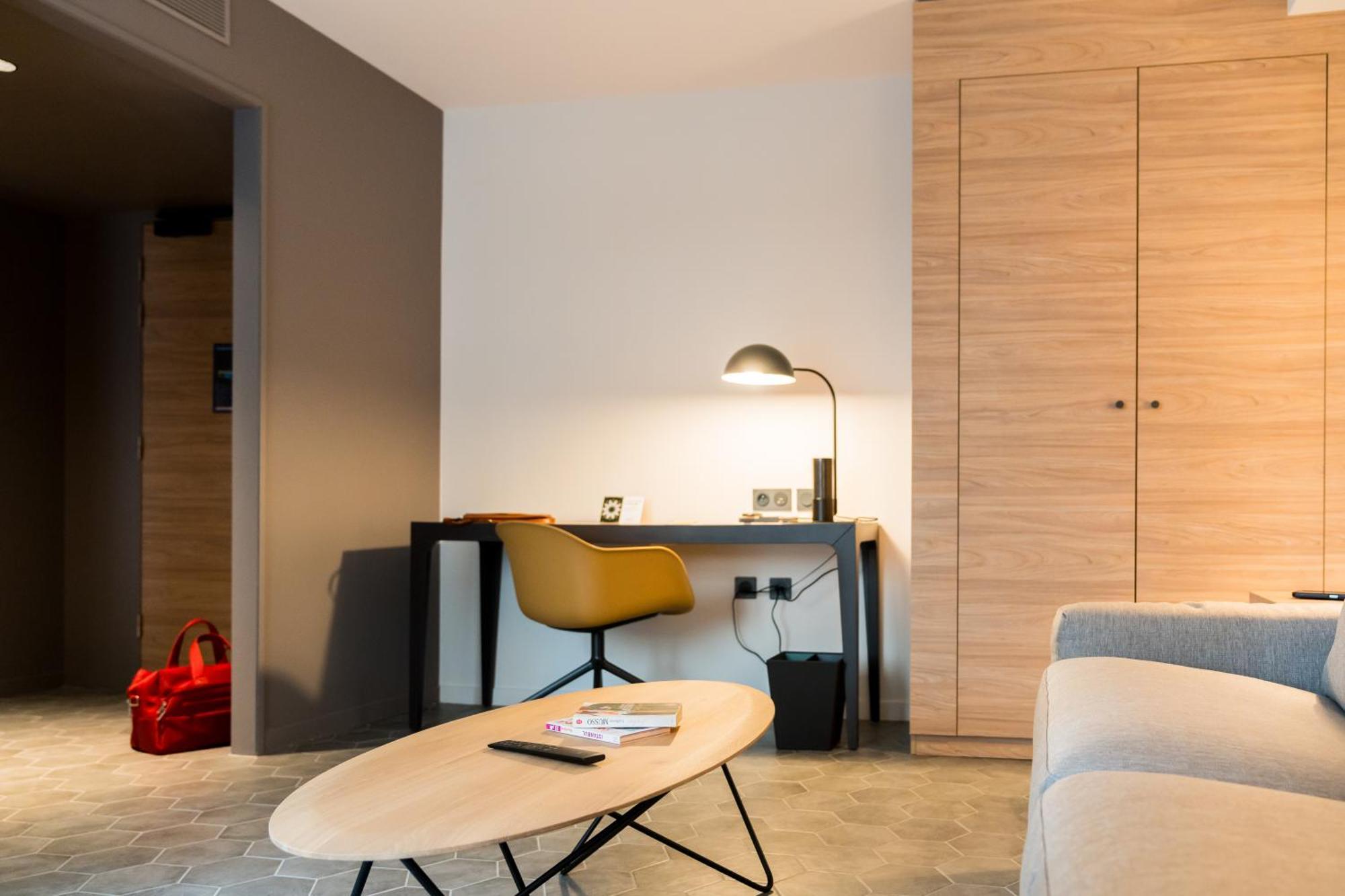 Dolce By Wyndham Versailles - Domaine Du Montcel Jouy en Josas Bagian luar foto
