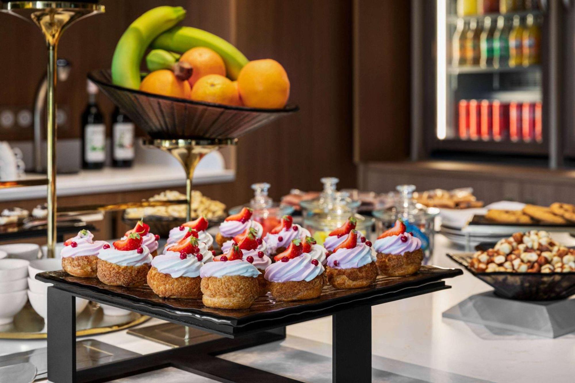 Dolce By Wyndham Versailles - Domaine Du Montcel Jouy en Josas Bagian luar foto