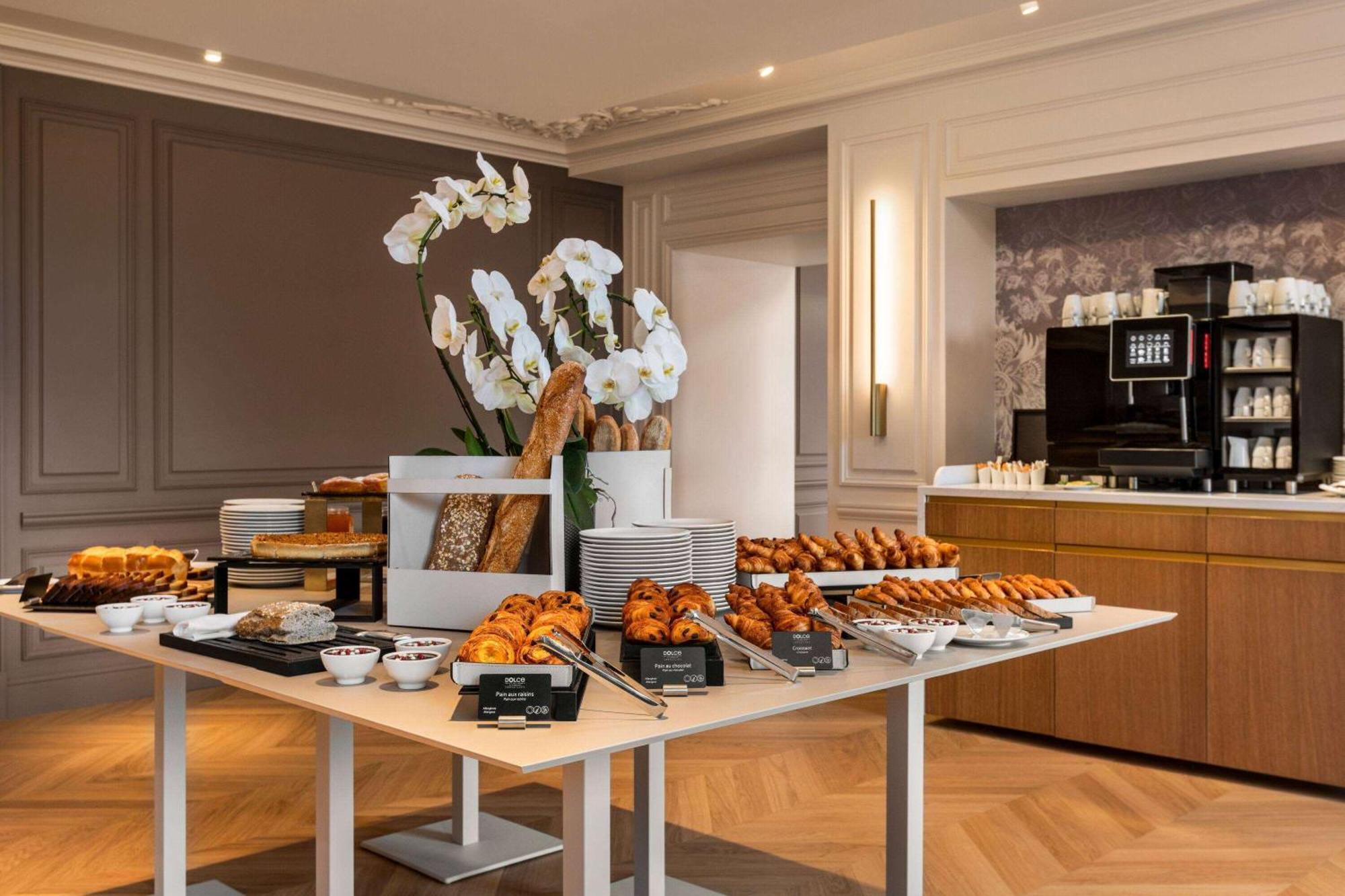 Dolce By Wyndham Versailles - Domaine Du Montcel Jouy en Josas Bagian luar foto