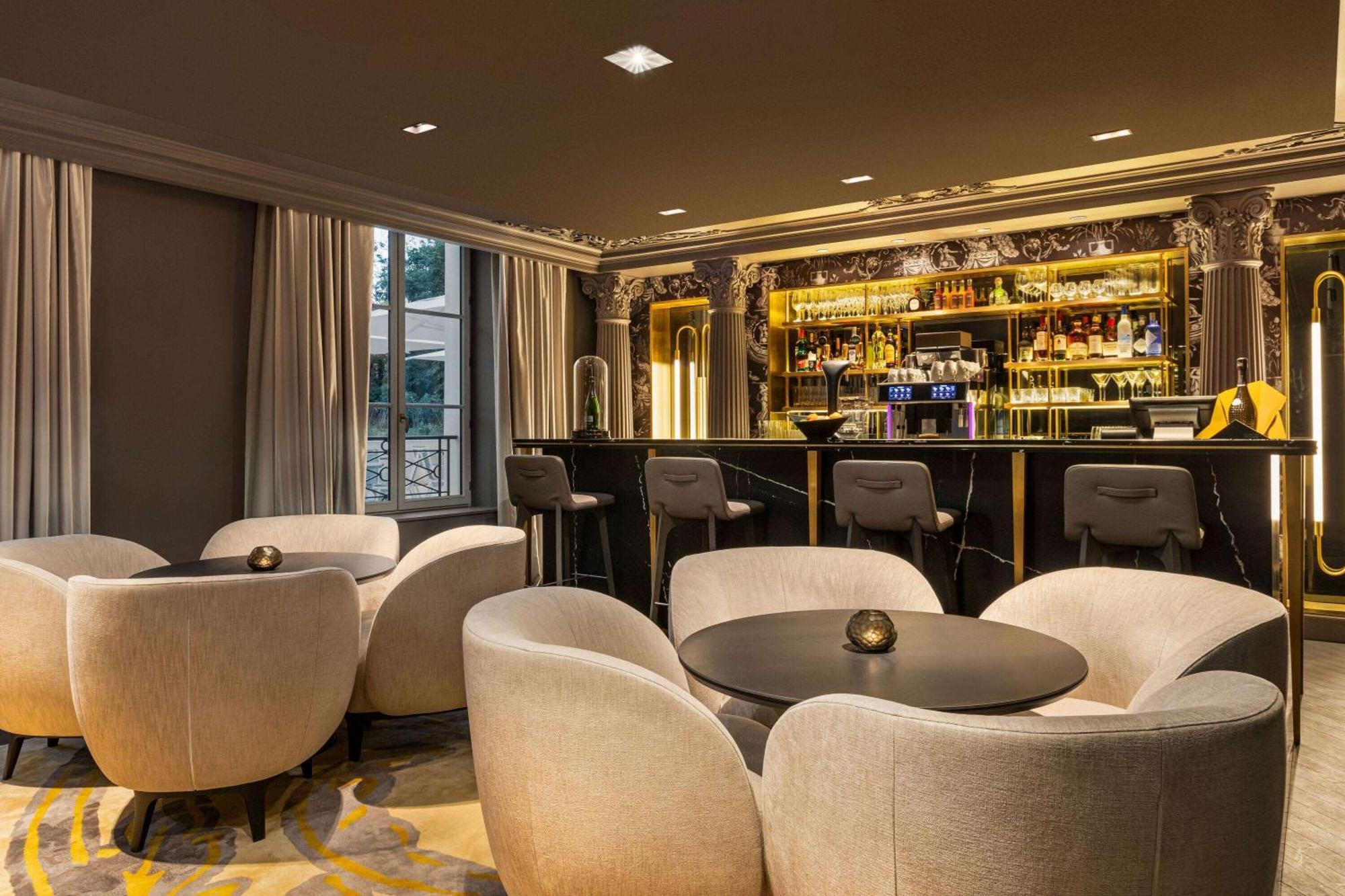 Dolce By Wyndham Versailles - Domaine Du Montcel Jouy en Josas Bagian luar foto
